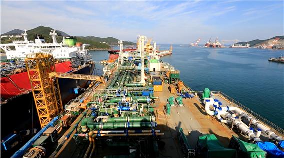World-best-LNG-cargo-hold.jpg